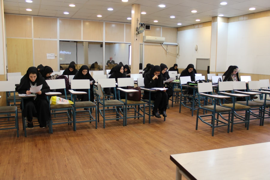 آزمون کمک های اولیه در پردیس فاطمه الزهرا(س) برگزار شد