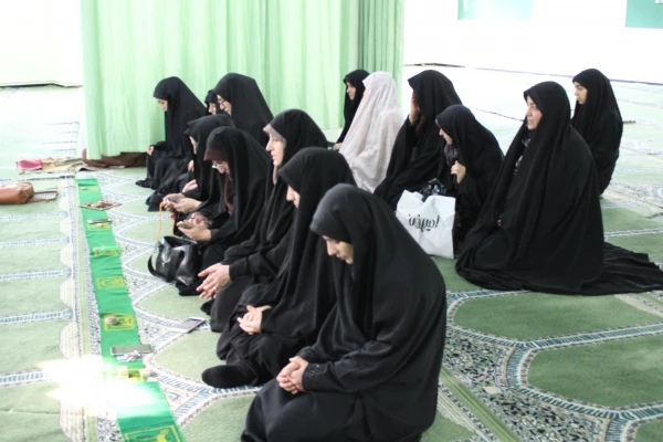 گرامیداشت ۹ دی در پردیس فاطمه الزهرا(س)