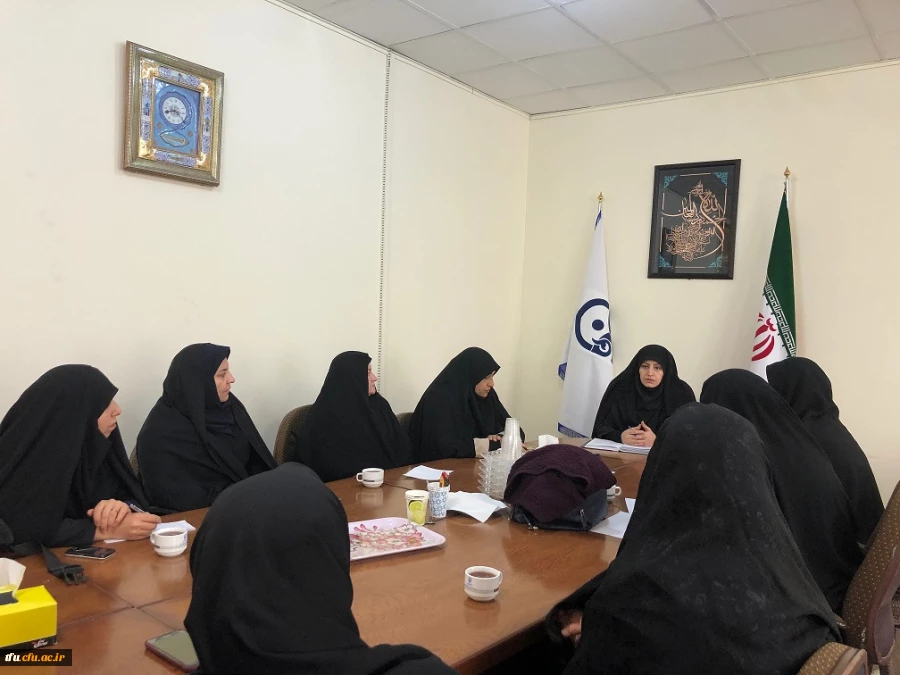 جلسه شورای سرپرستی پردیس فاطمه الزهرا برگزار شد 3