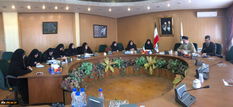 با همت واحد فرهگی اجتماعی برگزار شد:

جلسه شورای فرهنگی بهمن ماه 97 3