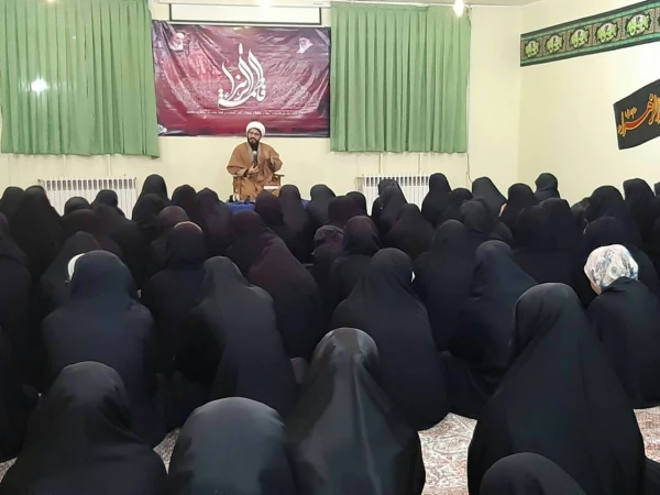 به مناسبت ایام فاطمیه برگزار شد:

سخنرانی با عنوان ویژه برنامه شهادت حضرت فاطمه (س) 3