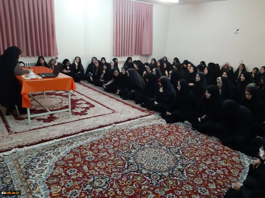 برگزاری جلسه معارفه مشاوره دانشگاه با دانشجویان ورودی بهمن ۹۷  2