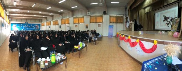 به همت واحد فرهنگی برگزار شد:

نشست توجیهی دانشجویان جدید الورود بهمن 97 4