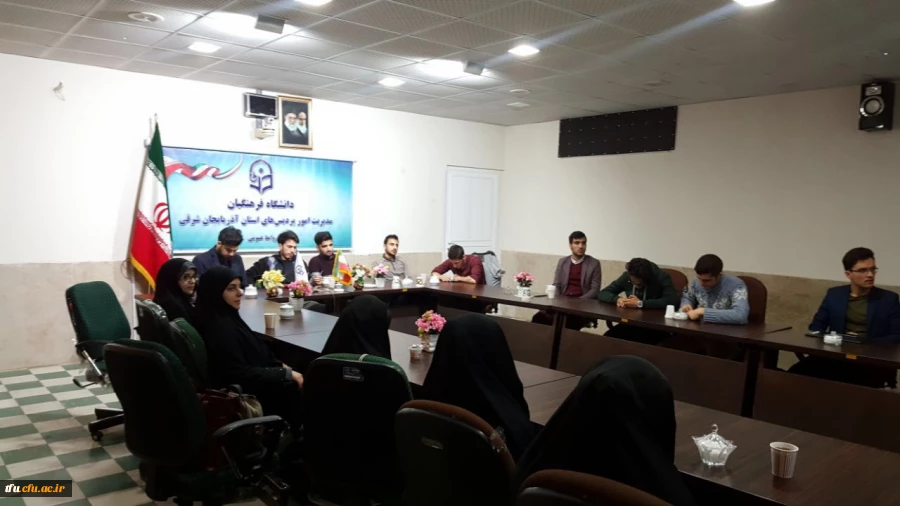 حضور اعضای کانون همیاران سلامت روان در کارگاه آموزشی ارتقا کیفیت زندگی  2