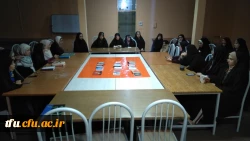 به همت واحد پژوهش برگزار شد:

کافه کتاب  2