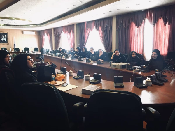 با همت واحد پژوهش و فناوری برگزار شد:

کارگاه آموزشی با عنوان" آموزش ساخت برنامه های اندروید چند رسانه ای" 6