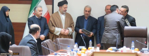 با حضور مشاور عالی ریاست دانشگاه فرهنگیان در تبریز صورت گرفت:

مراسم معارفه معاون هماهنگی امور استانی و معاونین پردیس های استان 5