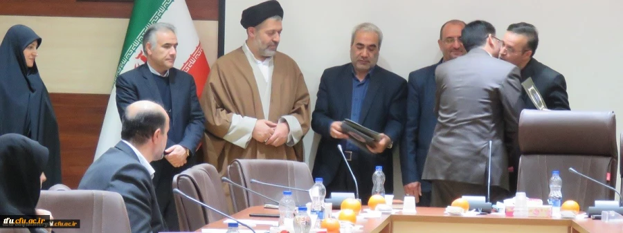 با حضور مشاور عالی ریاست دانشگاه فرهنگیان در تبریز صورت گرفت:

مراسم معارفه معاون هماهنگی امور استانی و معاونین پردیس های استان 5