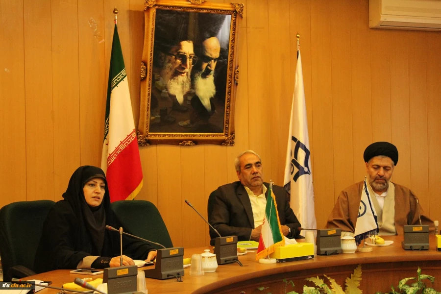 نشست صمیمی و دیدار نوروزی همکاران و اساتید پردیس با هیئت رئیسه دانشگاه فرهنگیان استان آذربایجان شرقی 5