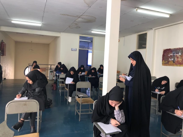 به همت واحد فرهنگی پردیس برگزار شد:

جشنواره فرهنگی هنری در بخش دوم رشته عترت و معارف دینی 5