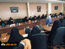 واحد پژوهش پردیس فاطمه الزهرا(س)تبریز برگزار کرد: 

نشست ادبی گرامیداشت روز بزرگداشت عطار نیشابوری 2