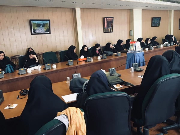 واحد پژوهش پردیس فاطمه الزهرا(س)تبریز برگزار کرد: 

نشست ادبی گرامیداشت روز بزرگداشت عطار نیشابوری 2