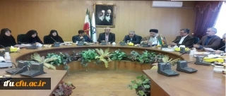 به میزبانی پردیس فاطمه  الزهرا(س) برگزار شد:

اولین جلسه شورای فرهنگی استان در سال 98