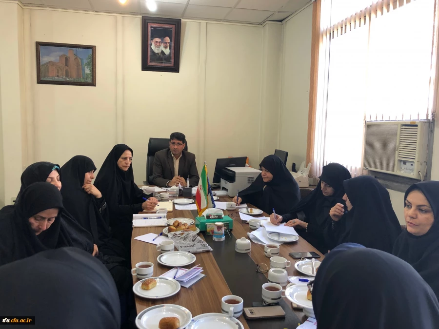 جلسه گرامیداشت هفته سرای دانشجویی و هفته سلامت برگزار شد 3