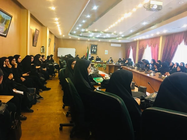 به همت واحد پژوهش برگزار شد:

 "کارگاه مدیریت زمان"  2