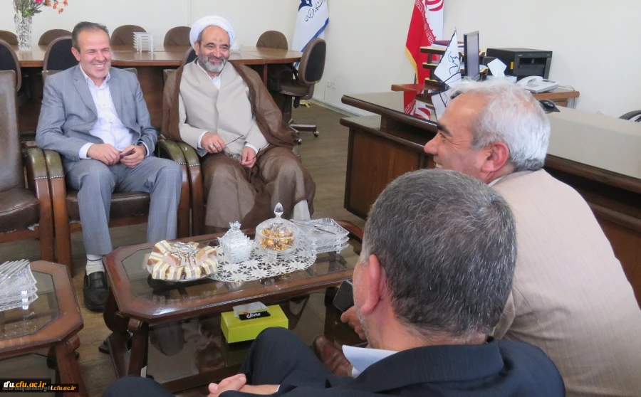 حضور معاون وزیر و رئیس سازمان پژوهش وزارت آموزش و پرورش در پردیس فاطمه  الزهرا(س) 2