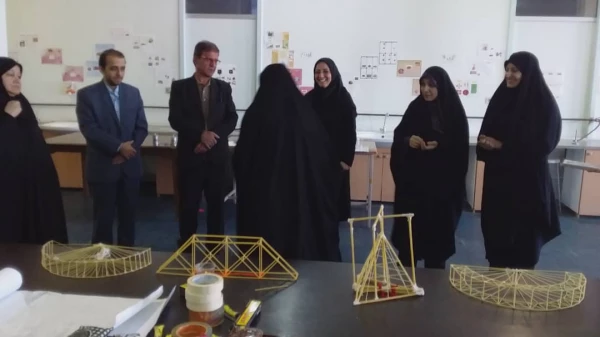 به همت واحد پژوهش برگزار شد:

مسابقه سازه ماکارونی 5