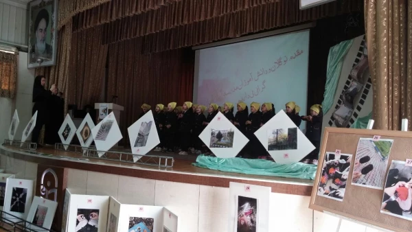 به مناسبت هفته سراهای دانشجویی برگزار شد:

جشنواره فیلم کوتاه،عکاسی و کاریکاتور با موضوع زندگی در سرای دانشجویی  6