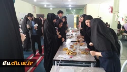 راه اندازی بازارچه وعرضه تولیدات دانشجویی و برپایی نمایشگاه صنایع دستی و سوغات اقوام ایرانی به همراه  برپایی ایستگاه سلامت و تندرستی 6