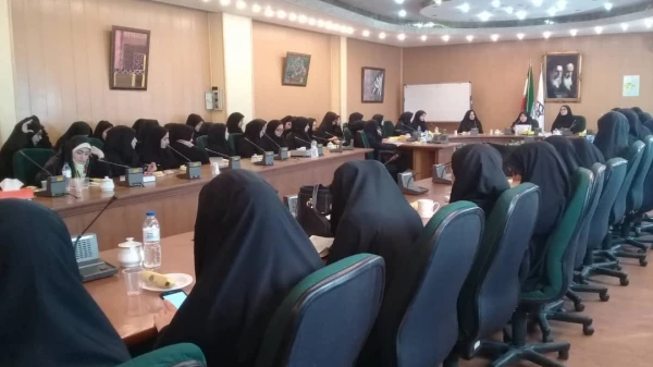 به همت امور دانشجویی برگزار شد:

کارگاه آموزشی سبک زندگی سلامت محور  4