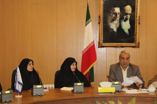 جلسه شورای اداری پردیس فاطمه الزهرا(س) برگزار شد 3