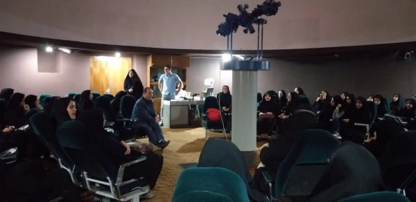 به همت واحد فرهنگی برگزار شد:

بازدید از رصدخانه دانشگاه تبریز 5