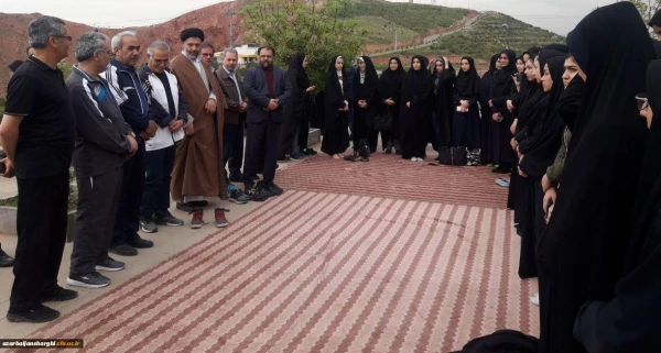 به همت واحد فرهنگی پردیس برگزار شد:

ضیافت سفره افطاری در زیارتگاه کوه عوم بن علی 5