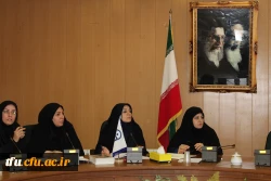 به همت واحد پژوهش برگزار شد:

جلسه کمیته پژوهشی خرداد ماه پردیس فاطمه الزهرا(س) 2