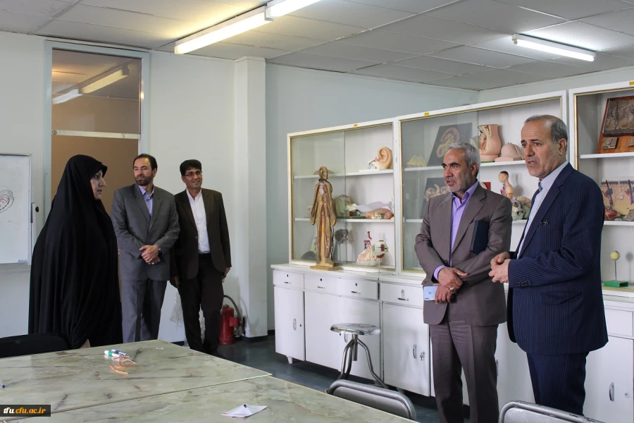 بازدید دکتر میرحمایت میرزاده سخنگوی کمیسیون آموزش دانشگاه فرهنگیان از پردیس فاطمه الزهرا(س) 7