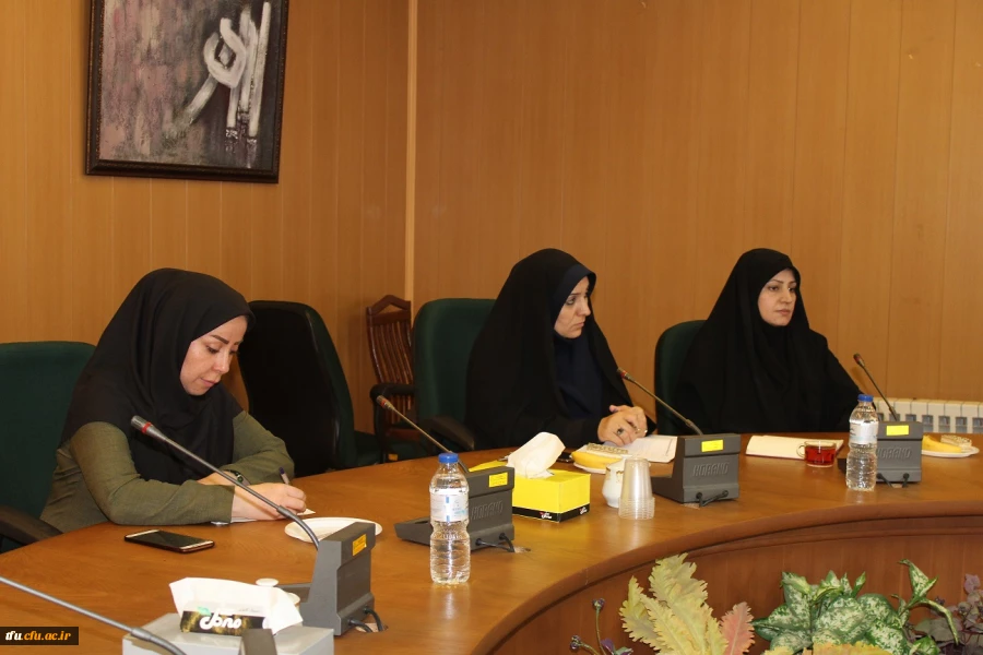 به میزبانی پردیس فاطمه الزهرا(س) برگزار شد:

جلسه اداره نظازت و ارزیابی مدیریت امور پردیس های استان آذربایجان شرقی 3