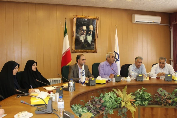 به میزبانی پردیس فاطمه الزهرا(س) برگزار شد:

جلسه اداره نظازت و ارزیابی مدیریت امور پردیس های استان آذربایجان شرقی 5