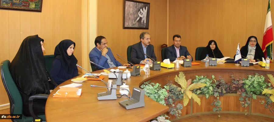 به همت واحد پژوهش پردیس برگزار گردید:

جلسه توجیهی دوره منشور دانستنی‎های ابتدایی 3