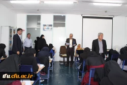 در محل برگزاری امتحانات نیسمال دوم تحصیلی 98-97 پردیس فاطمه الزهرا(س) انجام شد:

بازدید آقای دکتر رحیمی، مدیر نیازسنجی و تولید محتوای آموزش های کوتاه مدت و مجازی دانشگاه فرهنگیان به همراه مدیر امور پردیس های استان آقای دکتر خدیوی 4