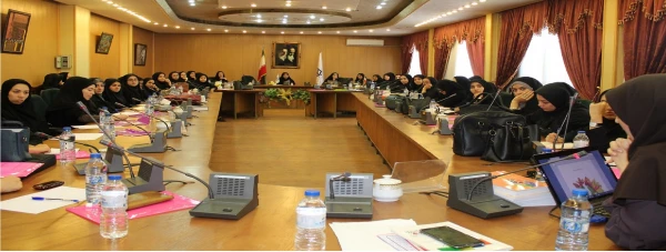 به همت واحد پژوهش برگزار شد:

برگزاری اولین کارگاه آموزشی "منشور دانستنی‎های ابتدایی" 3