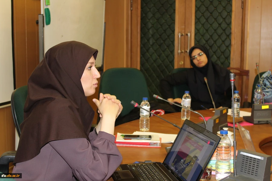 به همت واحد پژوهش برگزار شد:

برگزاری اولین کارگاه آموزشی "منشور دانستنی‎های ابتدایی" 6