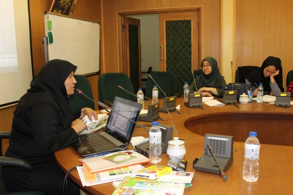 به همت واحد پژوهش برگزار شد:

برگزاری اولین کارگاه آموزشی "منشور دانستنی‎های ابتدایی" 10