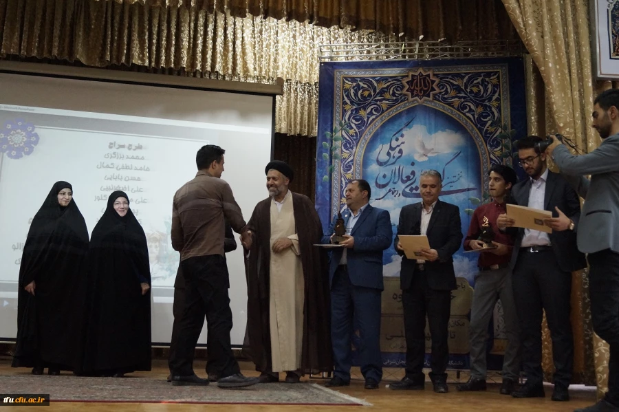 با حضور مدیر کل امور اجتماعی،خانم دکتر کاوه برگزار شد:

اولین گردهمایی فعالین فرهنگی و اجتماعی دانشگاه فرهنگیان استان آذربایجان شرقی 8