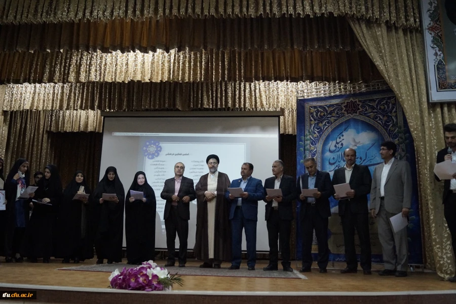 با حضور مدیر کل امور اجتماعی،خانم دکتر کاوه برگزار شد:

اولین گردهمایی فعالین فرهنگی و اجتماعی دانشگاه فرهنگیان استان آذربایجان شرقی 11