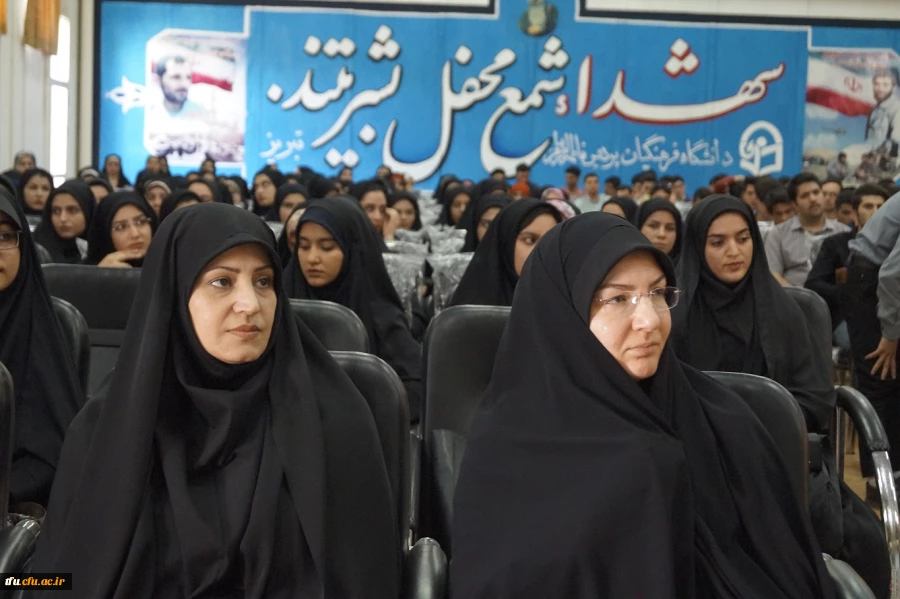 دکتر کاوه در مراسم تجلیل از فعالان فرهنگی- اجتماعی استان آذربایجان شرقی:

دانشجومحور بودن فعالیت های فرهنگی از مهمترین رویکردهای معاونت فرهنگی و اجتماعی دانشگاه فرهنگیان است 2