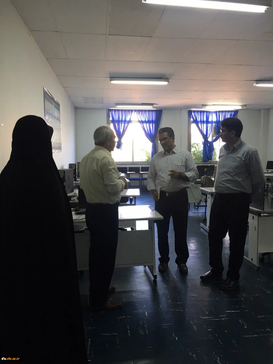 بازدید کارگروه عمرانی دانشگاه فرهنگیان از پردیس فاطمه الزهرا(س) 3