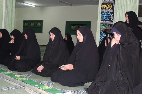 برگزاری مراسم زیارت عاشورا در نمازخانه پردیس فاطمه الزهرا(س) تبریز 2