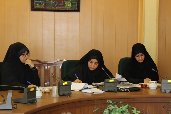 جلسه کمیته فرهنگی شهریور ماه پردیس فاطمه الزهرا(س)  2