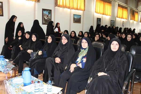 مراسم آیین استقبال از نو دانشجو معلمان پردیس فاطمه الزهرا(س) تبریز 3