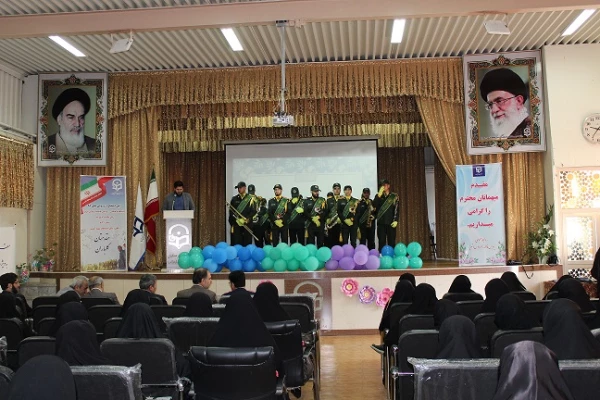 مراسم آیین استقبال از نو دانشجو معلمان پردیس فاطمه الزهرا(س) تبریز 4