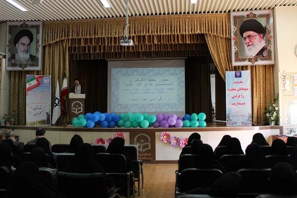 مراسم آیین استقبال از نو دانشجو معلمان پردیس فاطمه الزهرا(س) تبریز 12