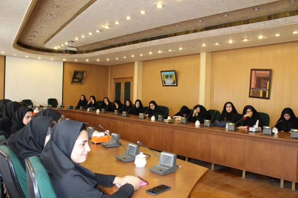 نشست صمیمی سرپرست پردیس فاطمه الزهرا(س)، با دانشجویان آموزش ابتدایی استثنایی 4