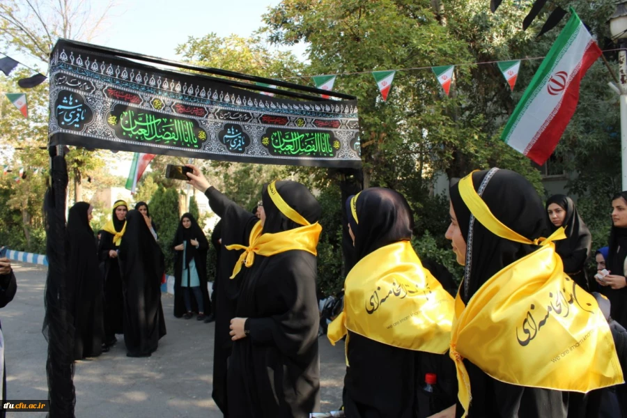 مراسم بدرقه زائران اربعین دانشجویان وکارکنان پردیس فاطمه الزهرا(س) تبریز 3