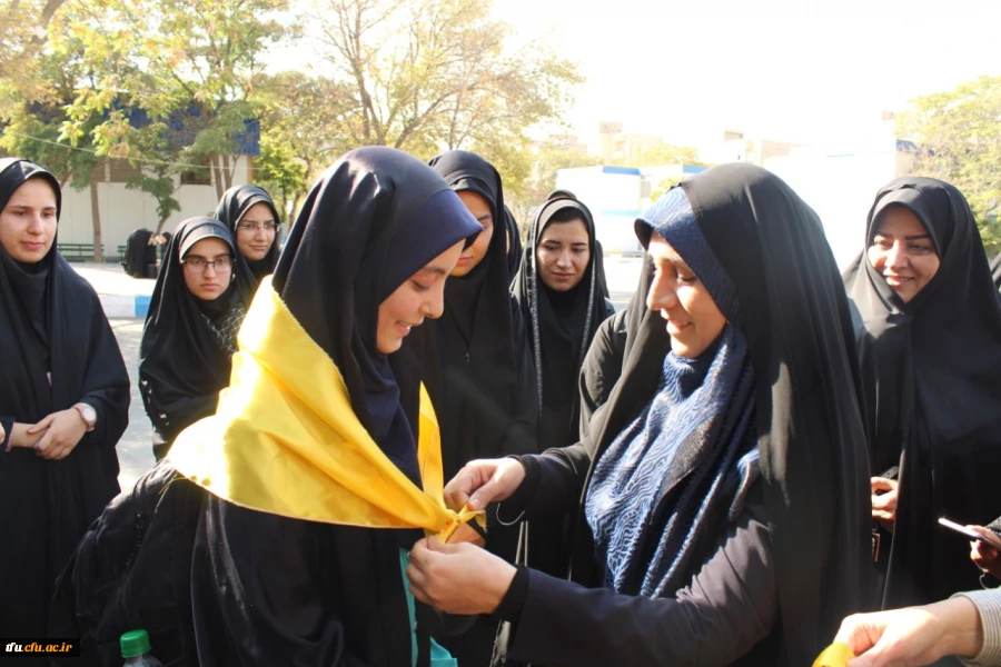 مراسم بدرقه زائران اربعین دانشجویان وکارکنان پردیس فاطمه الزهرا(س) تبریز 5