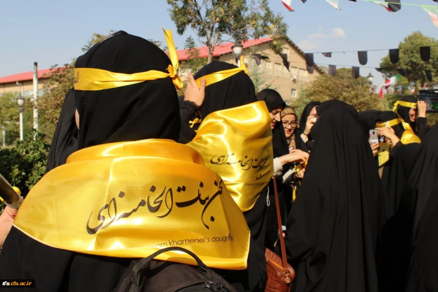 مراسم بدرقه زائران اربعین دانشجویان وکارکنان پردیس فاطمه الزهرا(س) تبریز 6