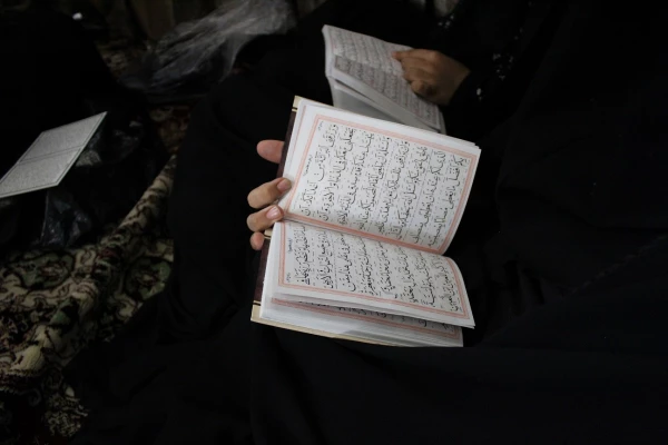 مراسم غبارروبی و عطرافشانی گلزار شهدای تبریز 7